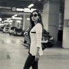 Veste élégante blanche col en V