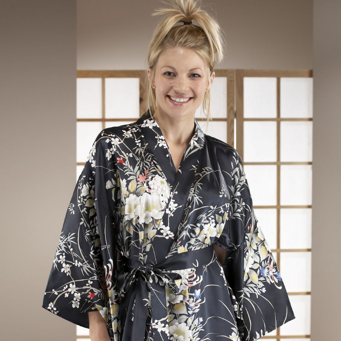 Kimono court manches descendues Nicki numéro 5 main image 1
