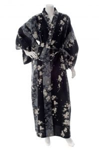 Kimono grande taille long noir fleur de cerisier